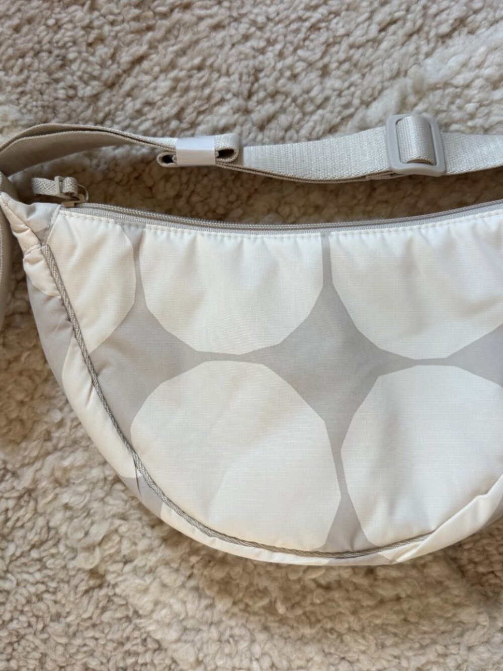 Marimekko x Uniqlo Printed Round Mini Shoulder Bag - Kivet Cream/Taupe